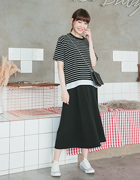 631071 Maternity wear: Fake two-piece striped top X plain dress set elastic waist, Made in Korea NT.490