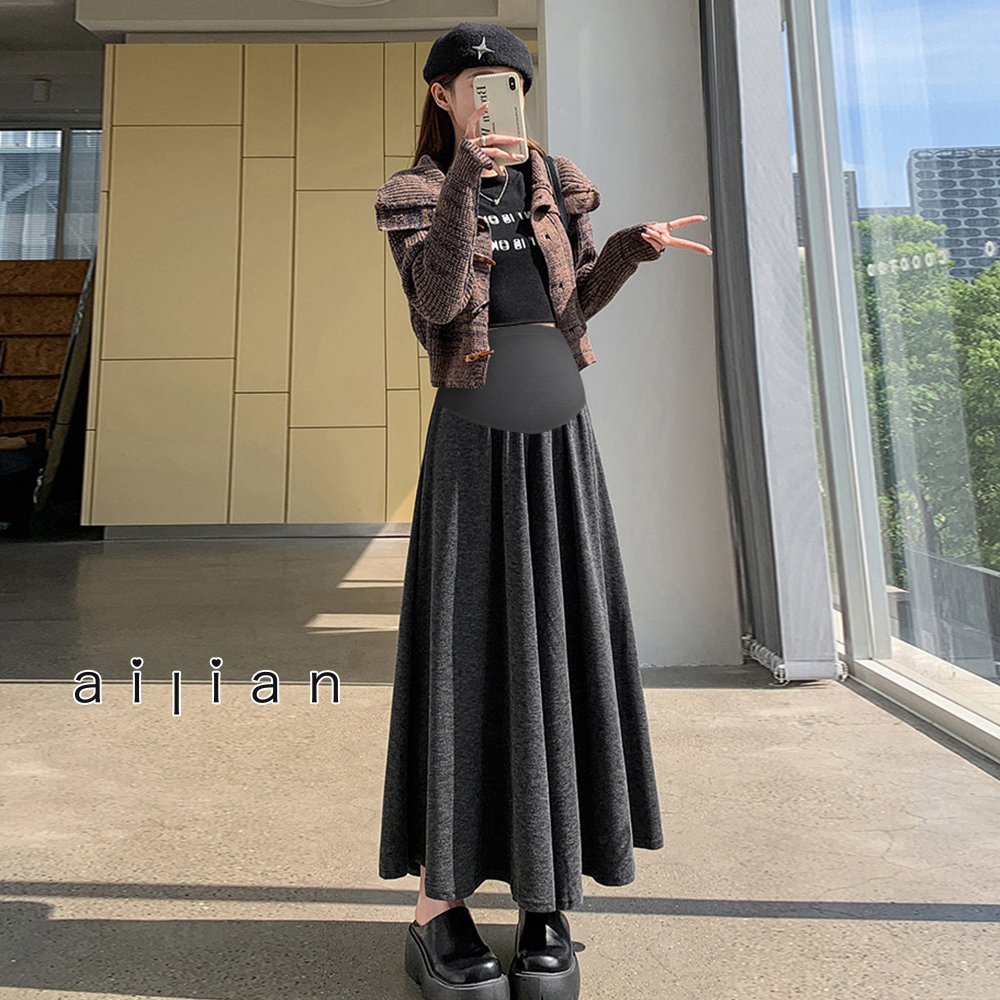 深灰