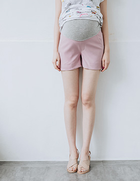 63948 孕婦褲 都會時尚側開衩挺版短褲 瑜珈腰圍 M-XXL NT.490