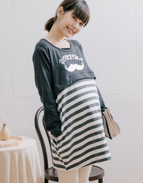 670576 哺乳衣 俏鬍子印圖拼接條紋隱形拉鍊上衣 NT.490