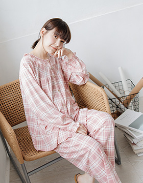 670608 Maternity nursing  cloth with contrast color , plaid and side opening , adjustable waistline NT.790